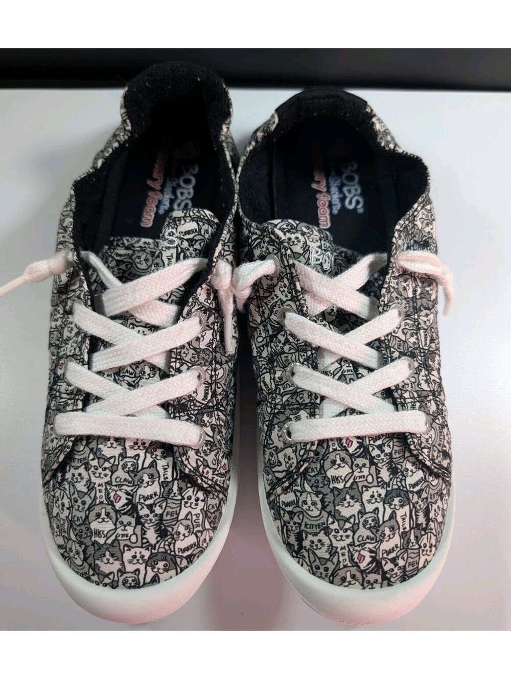BOBS Skechers Womens 9.5 Black Multi Cat Print Beach Bingo Memory Foam Sneakers